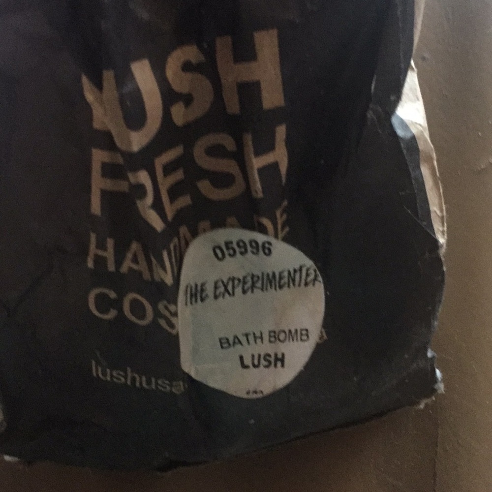 The experimenter lush bath bomb